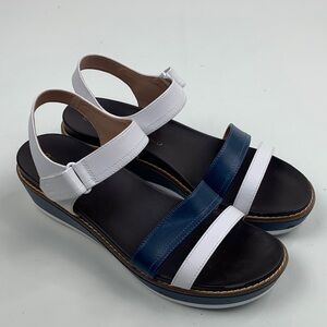 Cole Haan Original Grand 360 White Blue wedge Sandals Size 8 adjustable